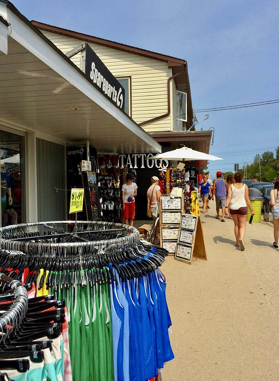 Cabana Beach Outlet